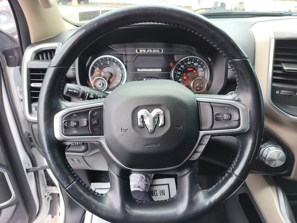 2020 RAM 1500 Laramie Quad Cab 4x4 6'4" Box