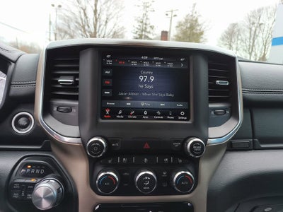 2020 RAM 1500 Laramie Quad Cab 4x4 6'4" Box