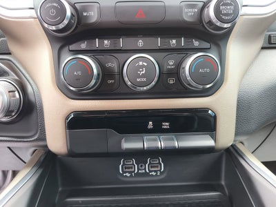 2020 RAM 1500 Laramie Quad Cab 4x4 6'4" Box