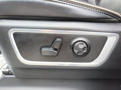 2020 RAM 1500 Laramie Quad Cab 4x4 6'4" Box