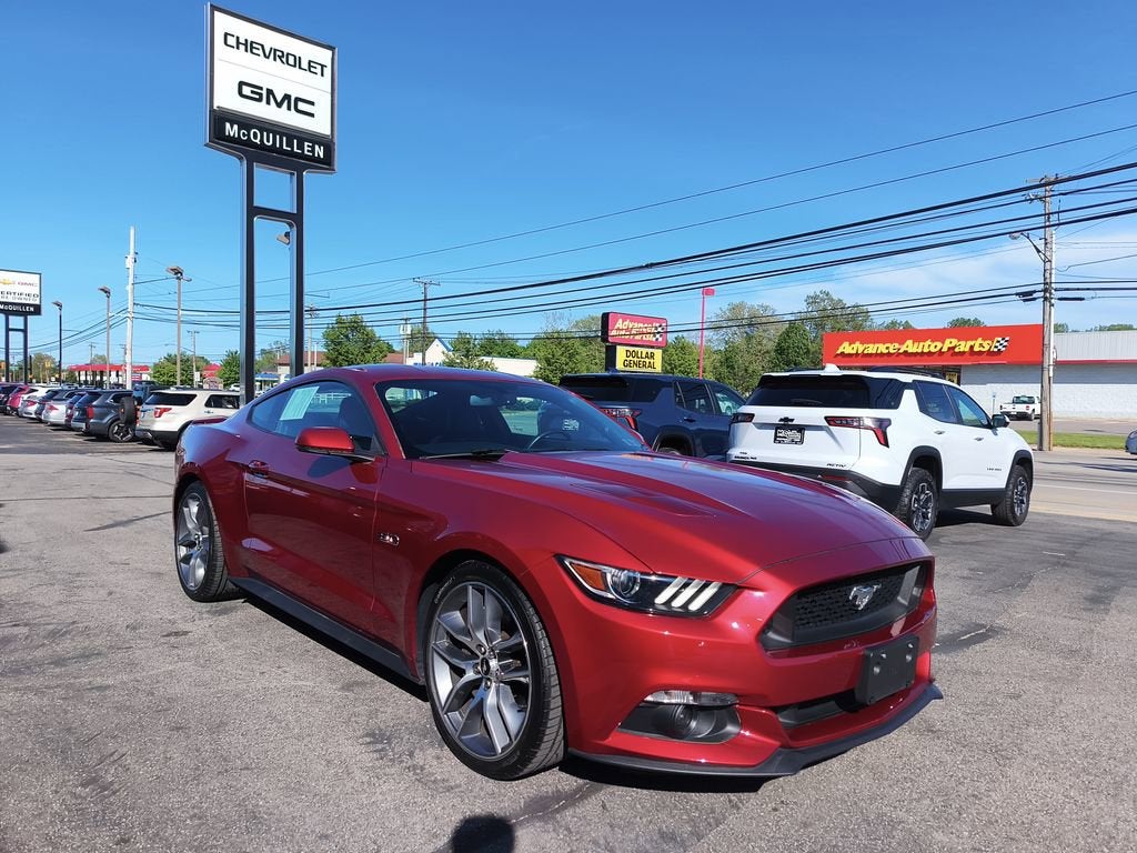 2016 Ford Mustang GT Coupe Premium's photo