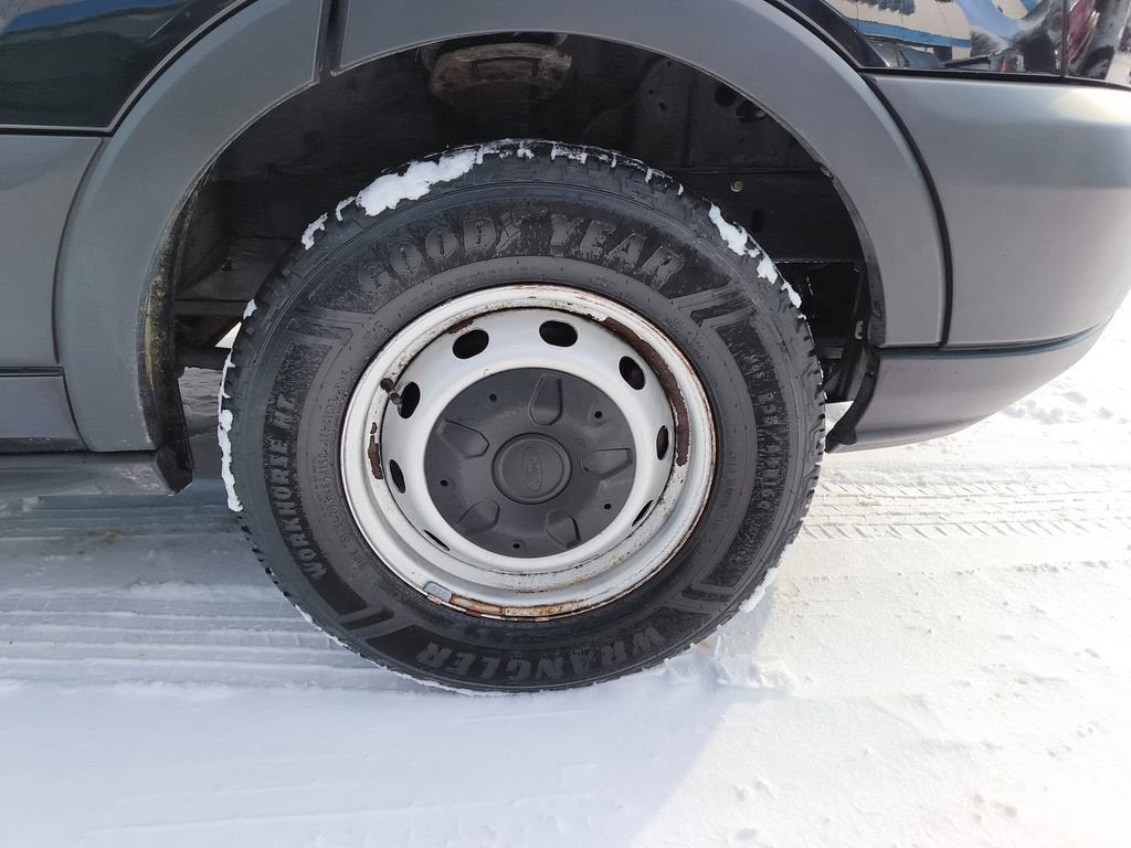 2019 Ford Transit-150 XL