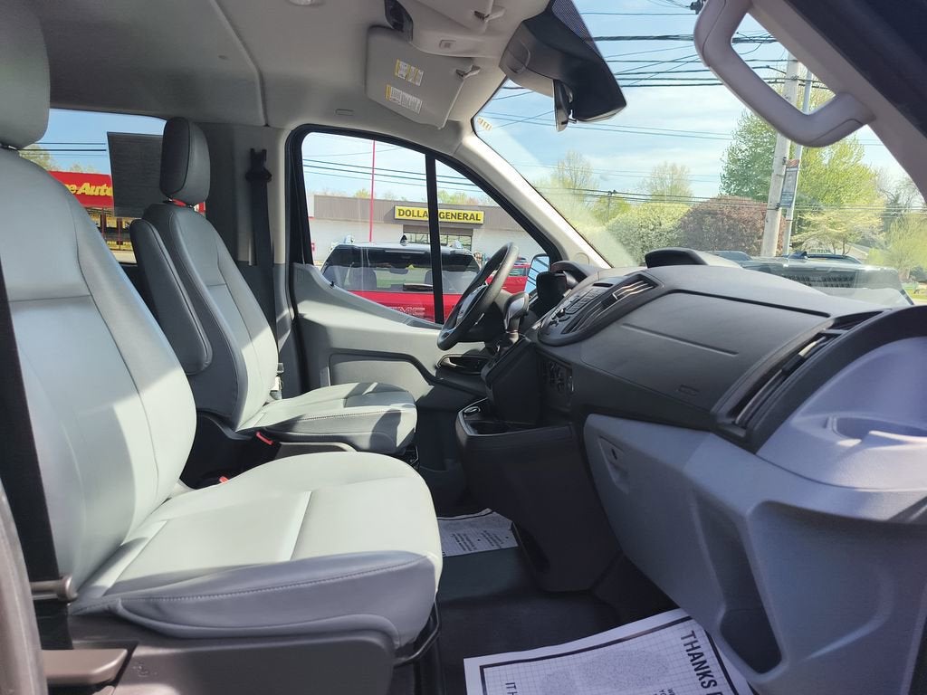 2019 Ford Transit-150 XL