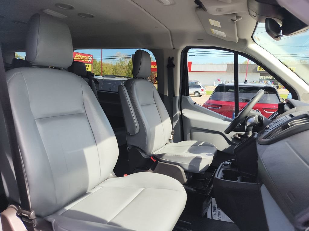 2019 Ford Transit-150 XL