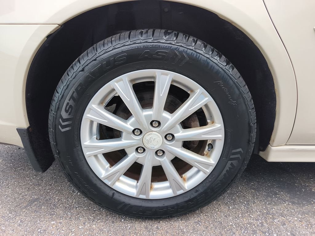2011 Buick Lucerne CX