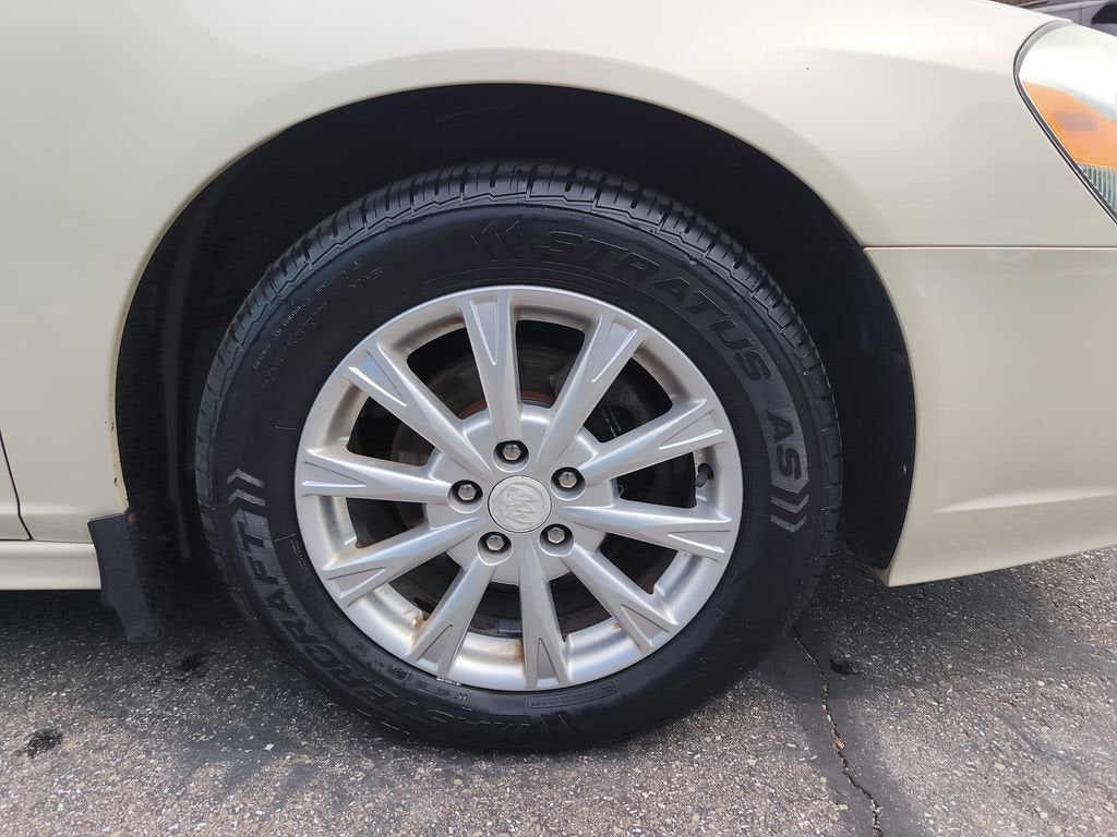 2011 Buick Lucerne CX