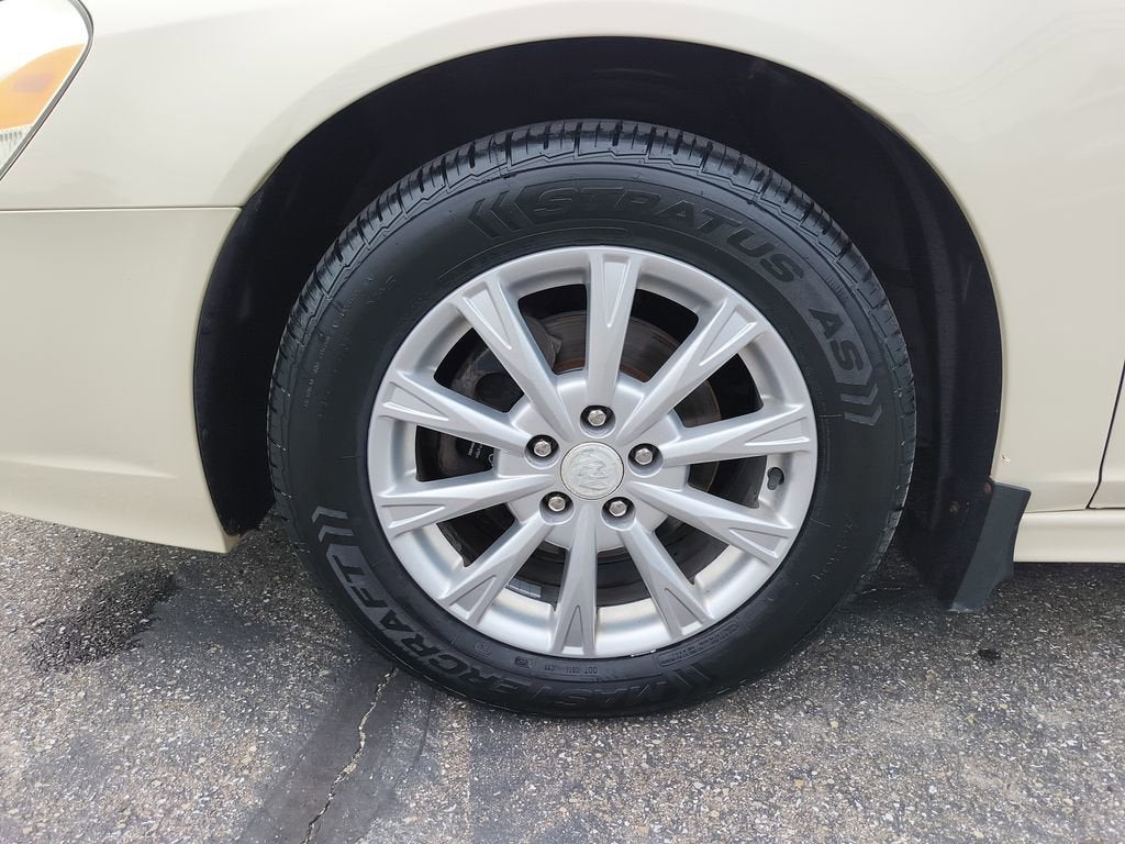 2011 Buick Lucerne CX