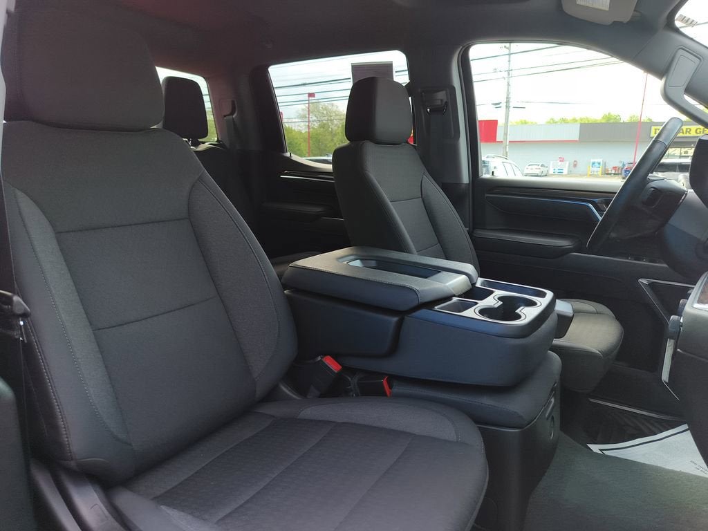 2025 Chevrolet Silverado 1500 LT (2FL)