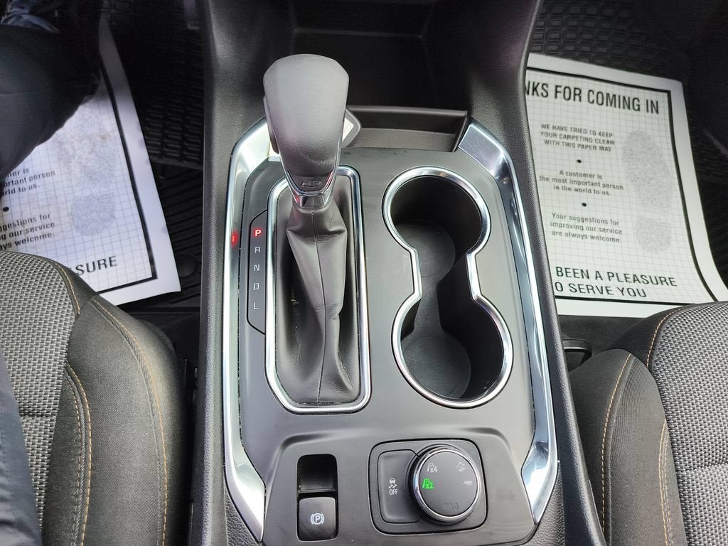 2021 Chevrolet Traverse LT Cloth