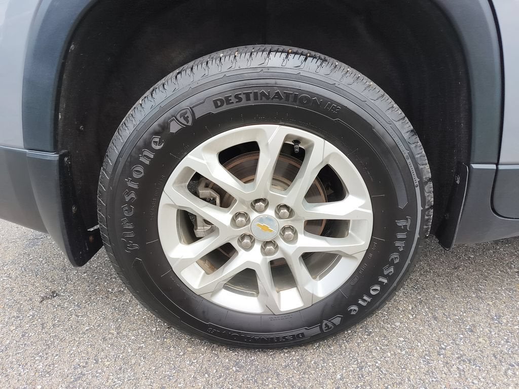 2021 Chevrolet Traverse LT Cloth