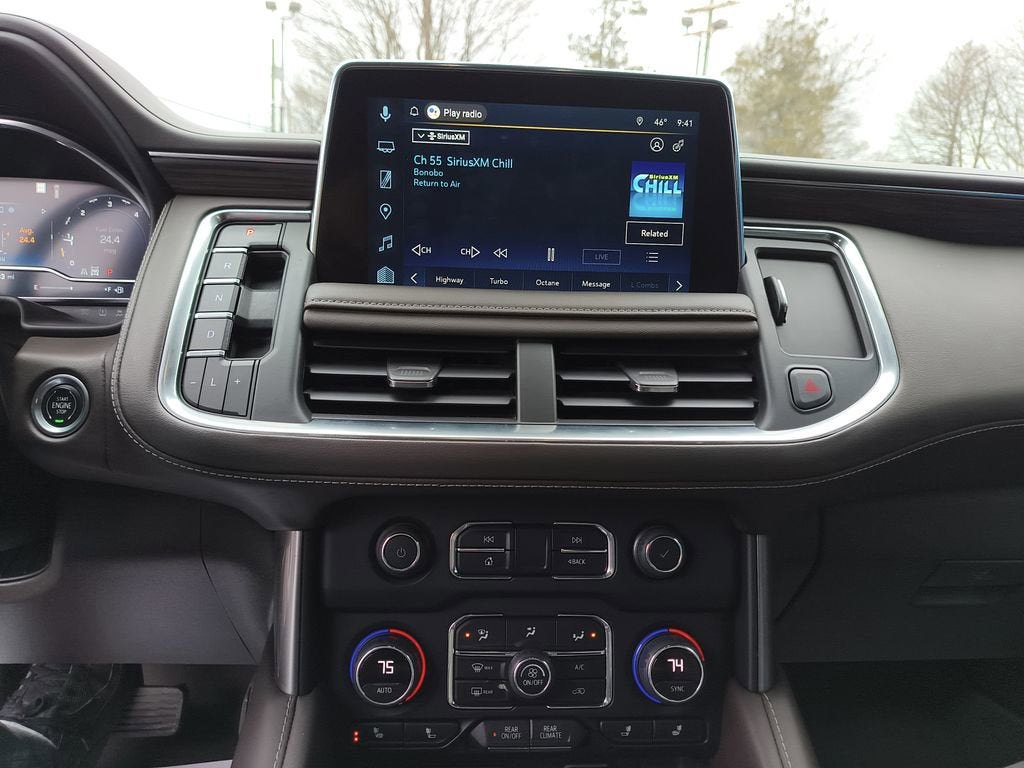 2022 Chevrolet Suburban LT