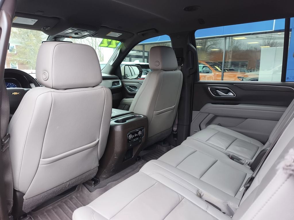 2022 Chevrolet Suburban LT