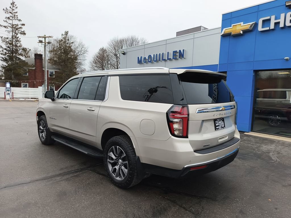 2022 Chevrolet Suburban LT