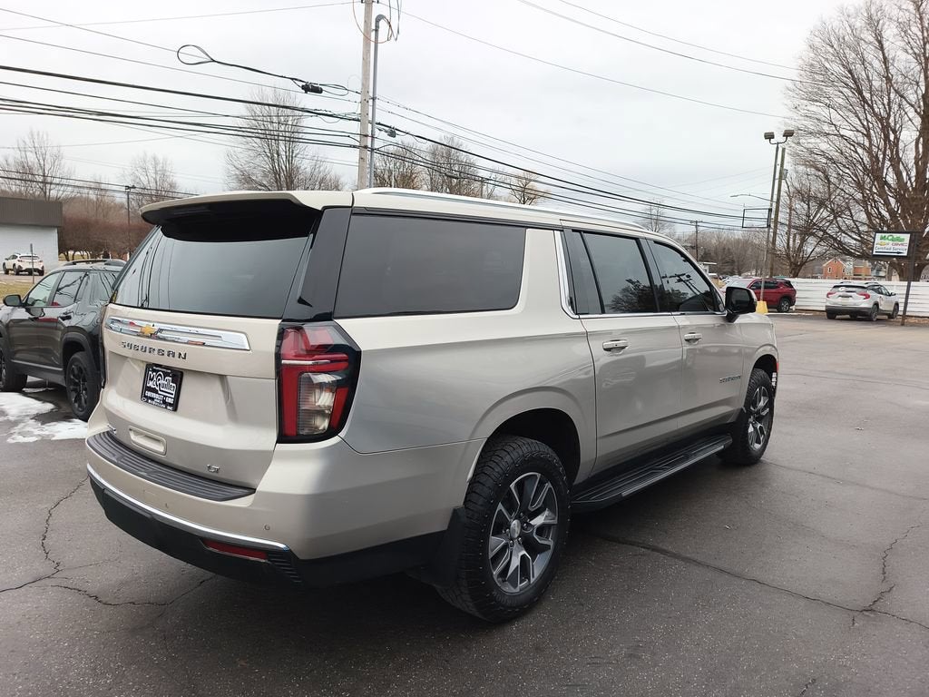 2022 Chevrolet Suburban LT