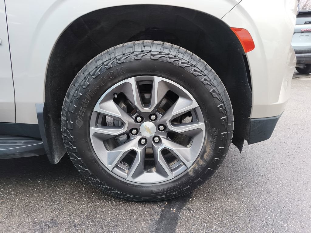 2022 Chevrolet Suburban LT