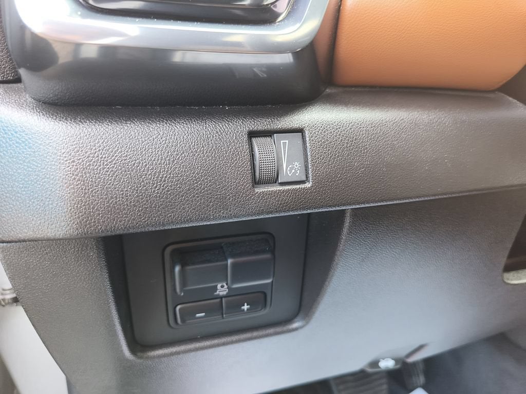 2023 GMC Canyon 4WD AT4
