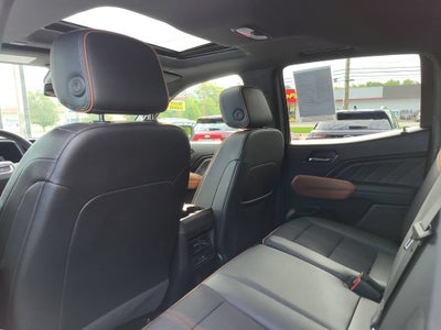 2023 GMC Canyon 4WD AT4