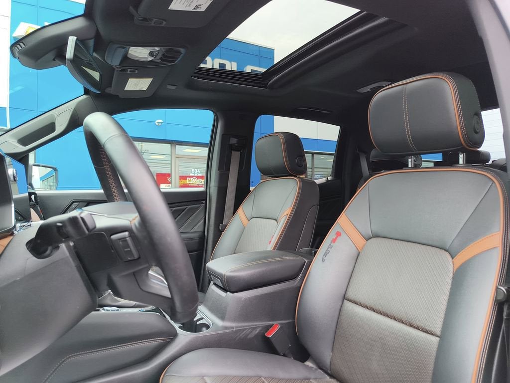 2023 GMC Canyon AT4