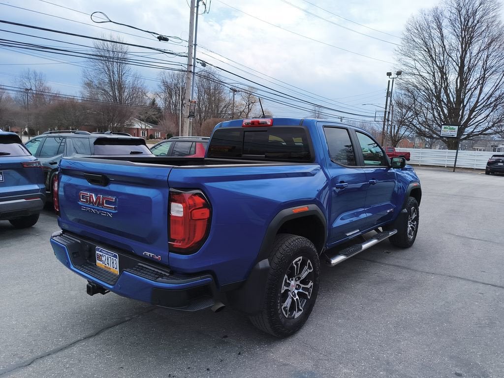 2023 GMC Canyon AT4