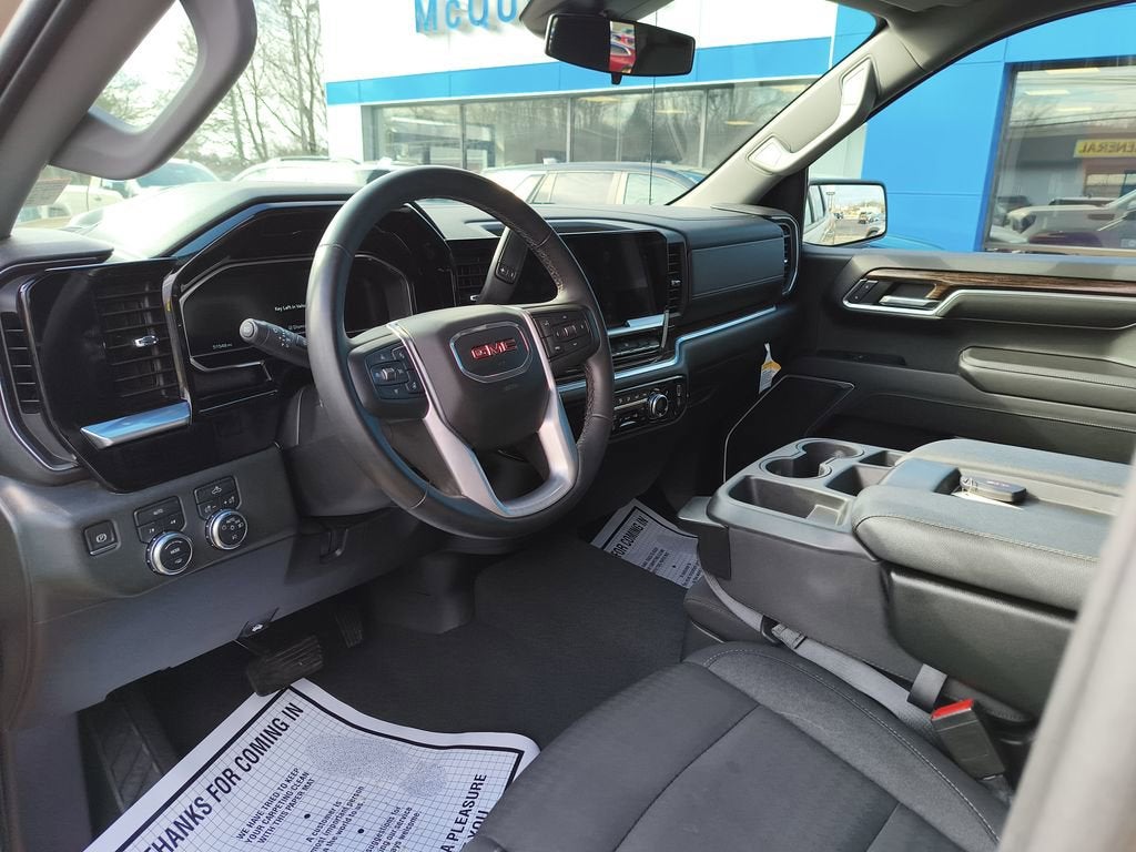 2023 GMC Sierra 1500 Elevation