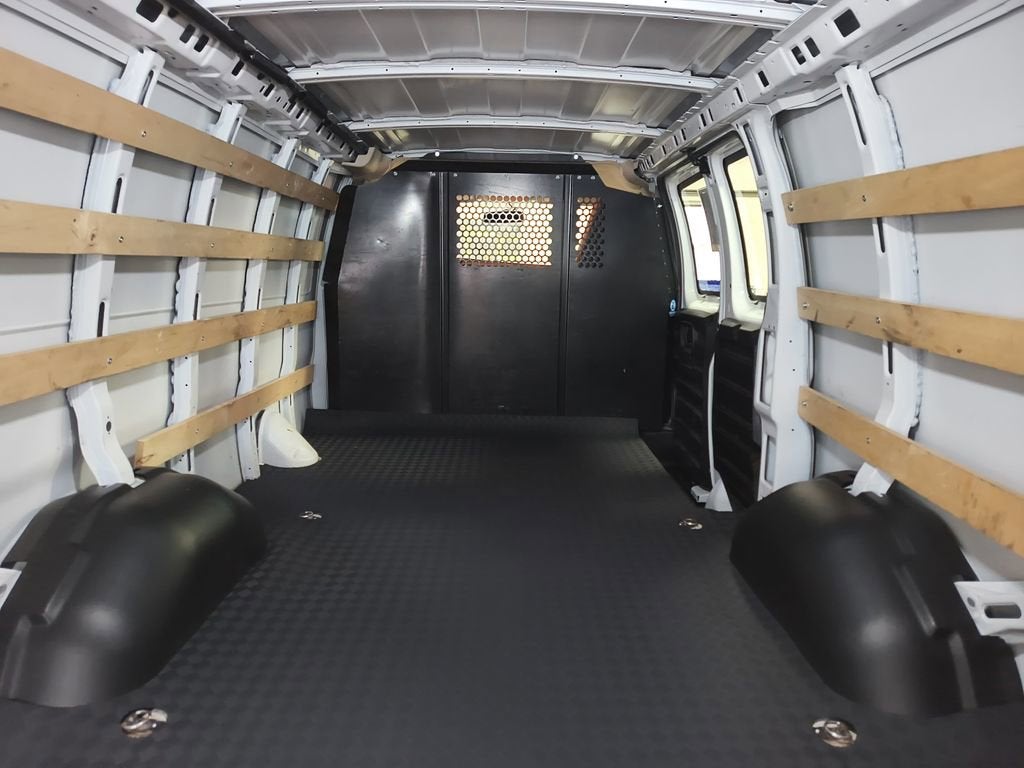 2024 GMC Savana Cargo 2500 Work Van