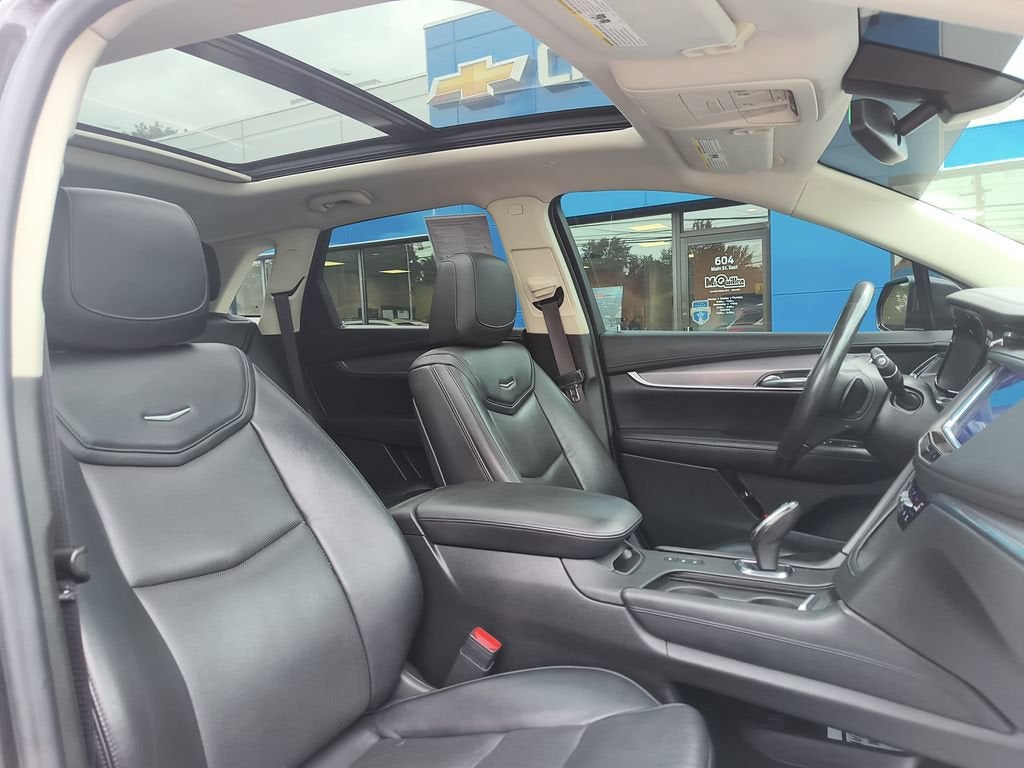 2017 Cadillac XT5 Luxury AWD