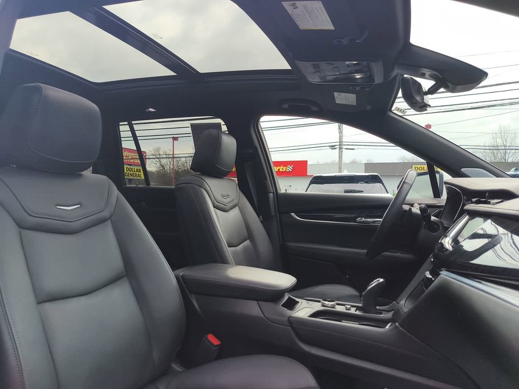 2024 Cadillac XT6 Premium Luxury