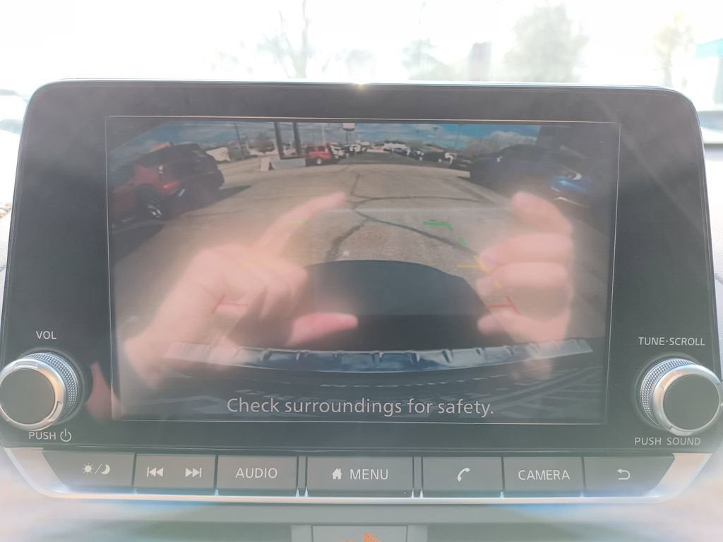 2022 Nissan Altima SR Intelligent AWD