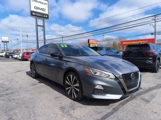2022 Nissan Altima SR Intelligent AWD