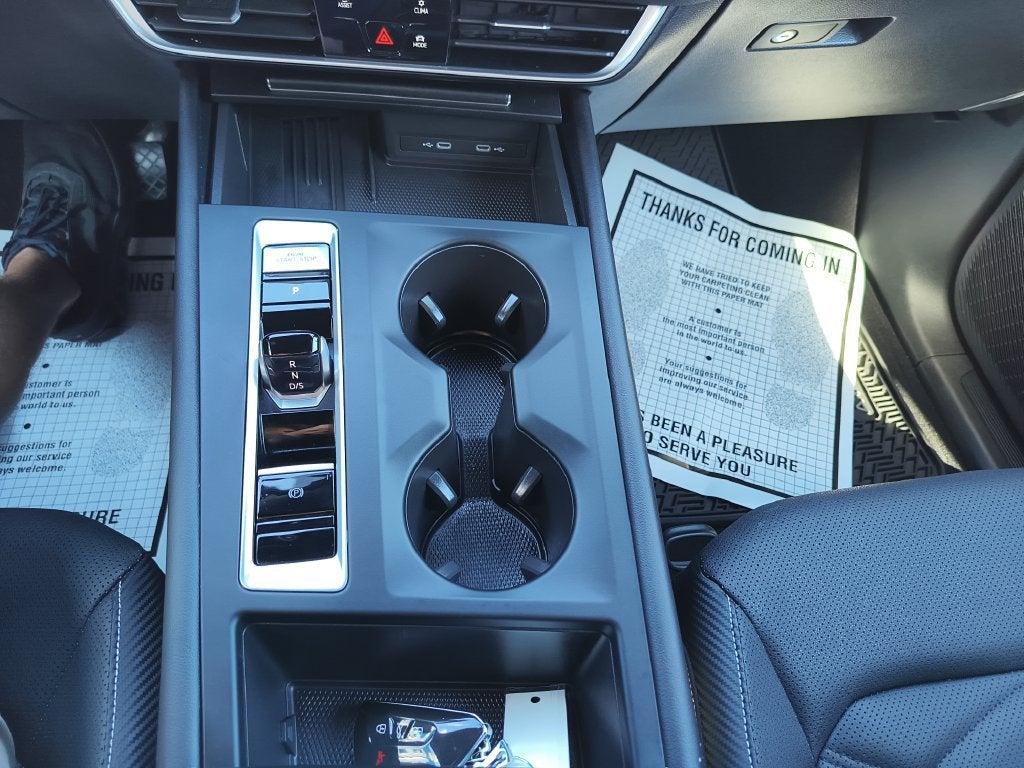 2025 Volkswagen Atlas Cross Sport 2.0T SE