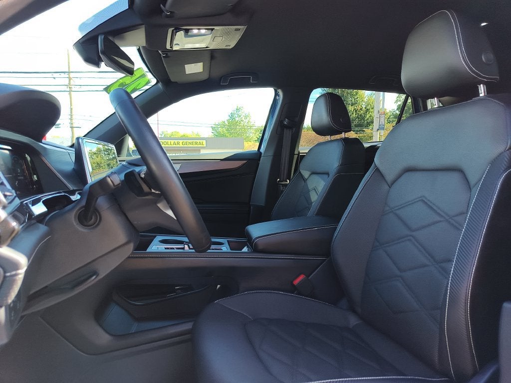 2025 Volkswagen Atlas Cross Sport 2.0T SE