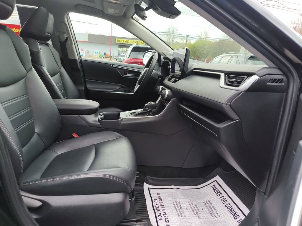 2023 Toyota RAV4 XLE Premium