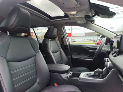 2023 Toyota RAV4 XLE Premium