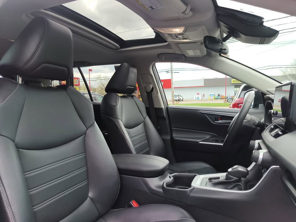 2023 Toyota RAV4 XLE Premium