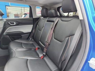 2022 Jeep Compass Latitude Lux 4x4