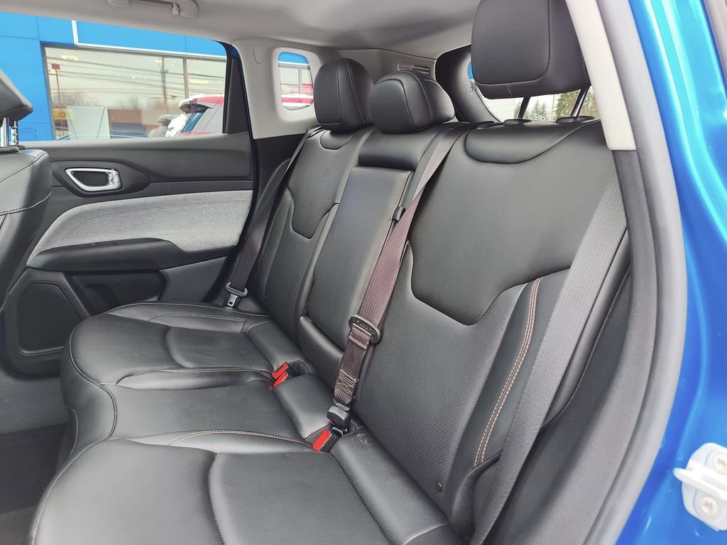 2022 Jeep Compass Latitude Lux 4x4