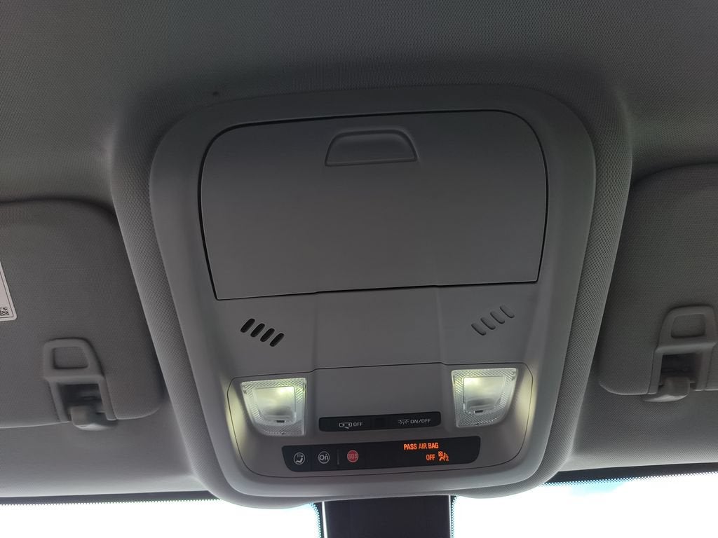 2024 GMC Terrain SLE - Photo 19