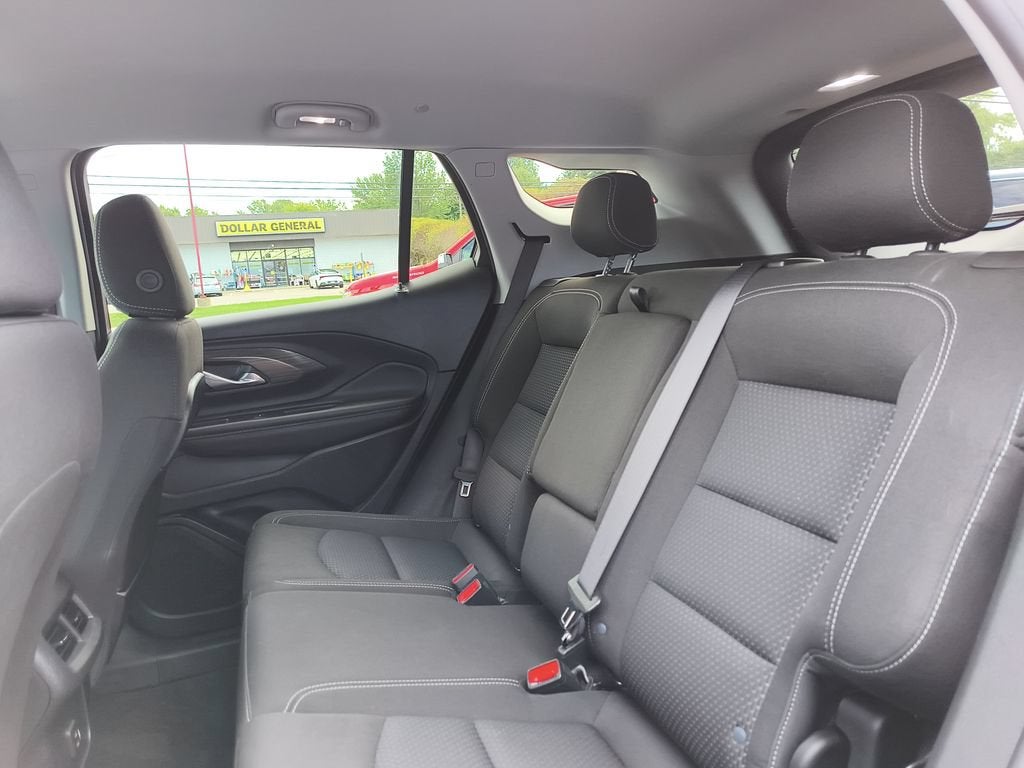 2024 GMC Terrain SLE - Photo 23
