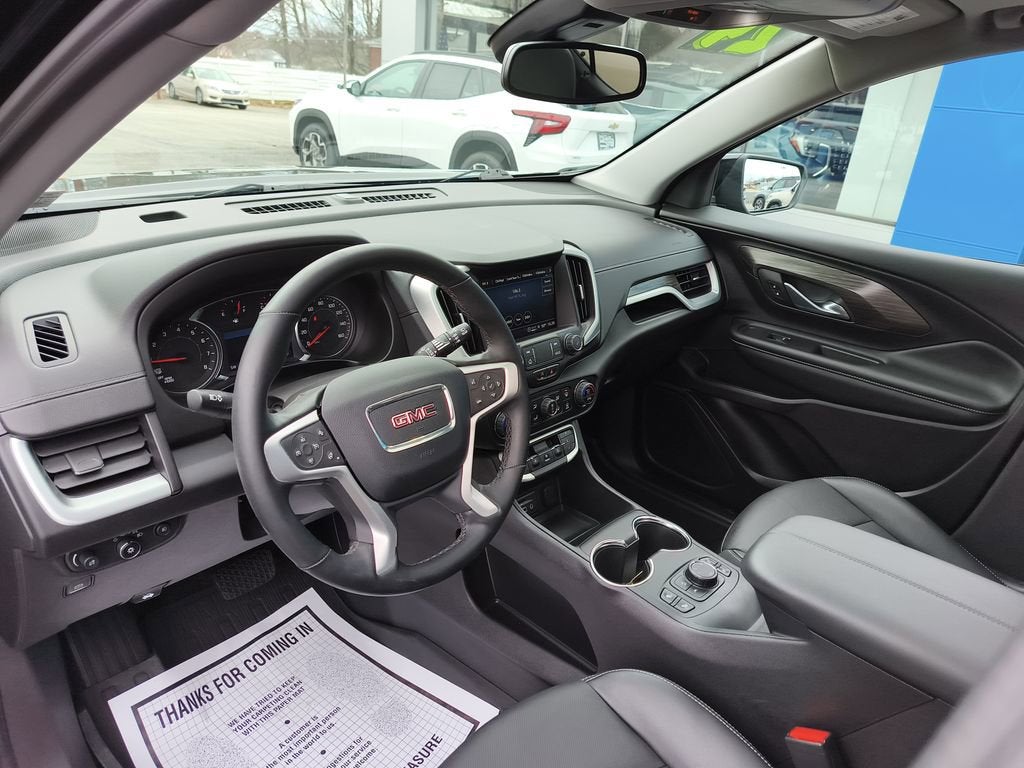 2024 GMC Terrain SLT