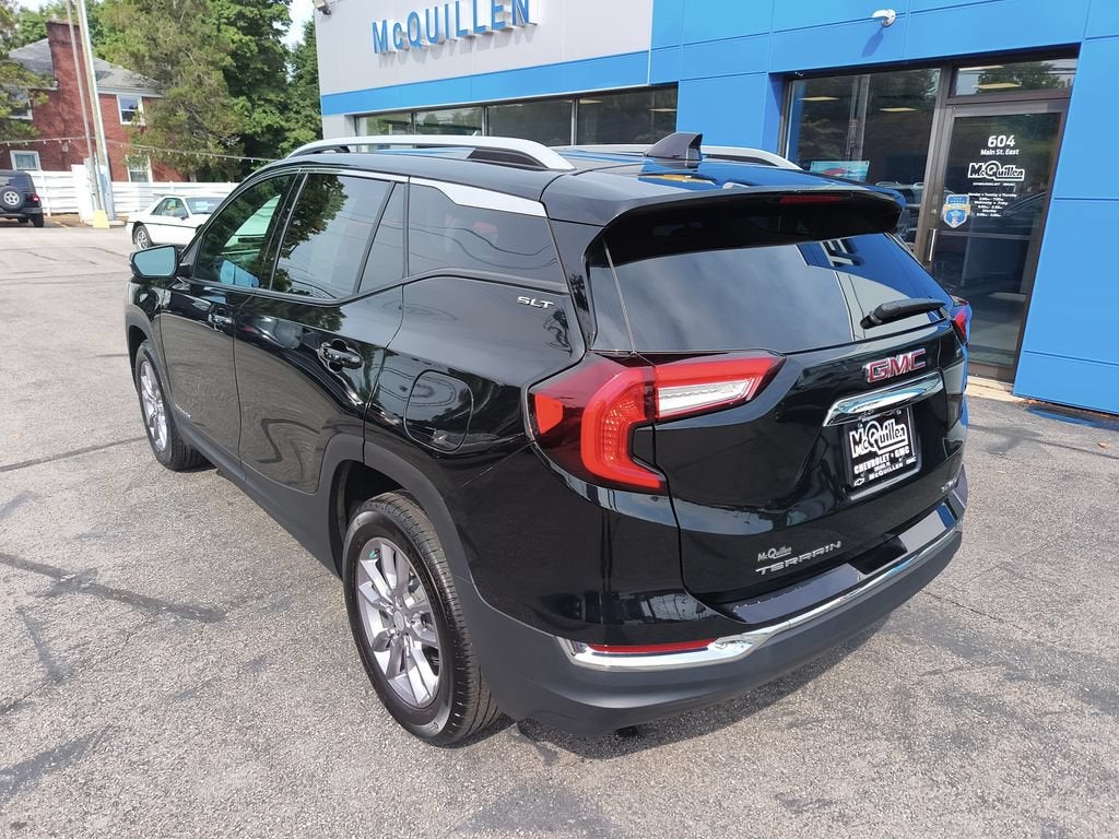 2023 GMC Terrain SLT
