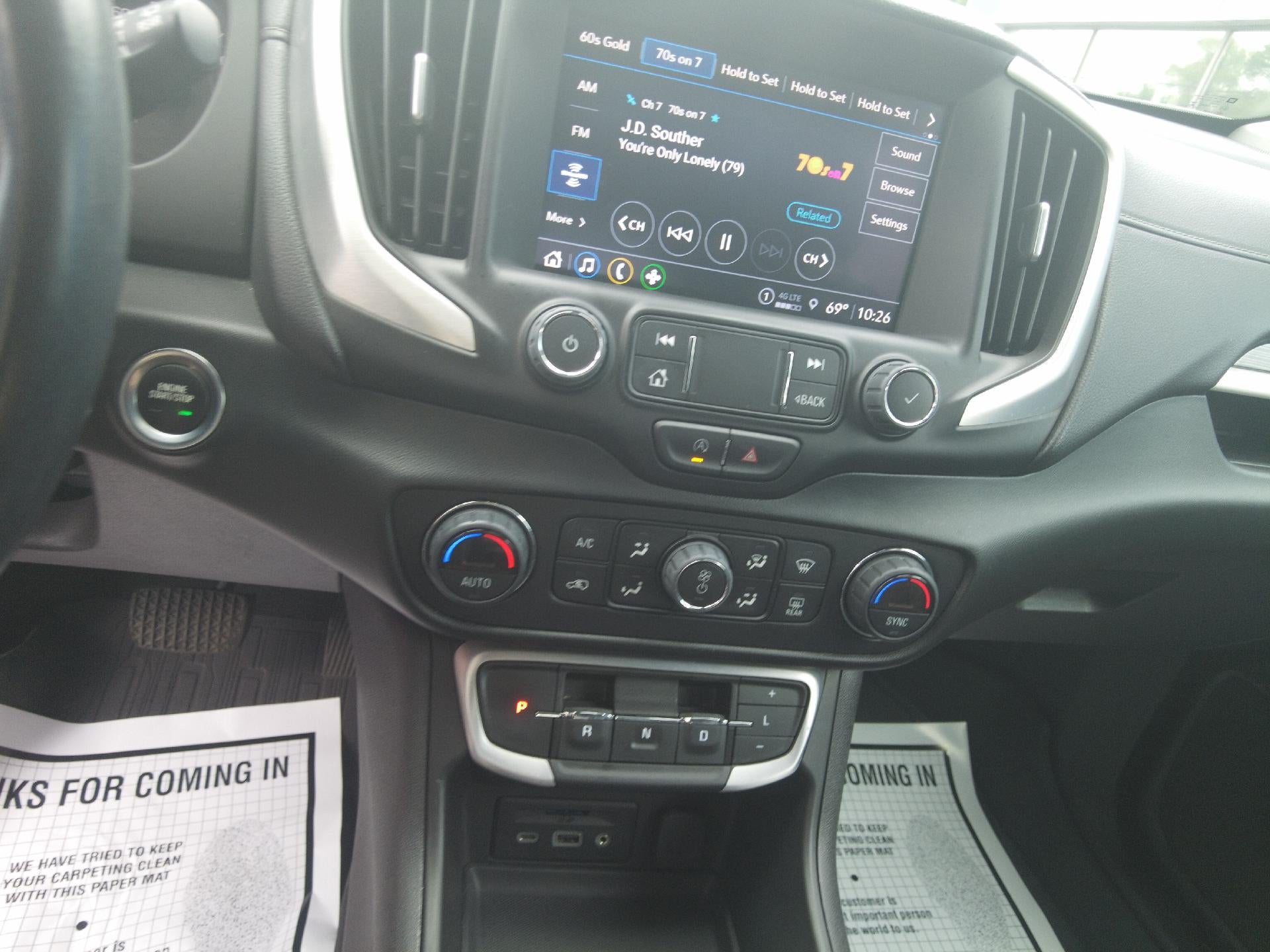 2022 GMC Terrain SLT