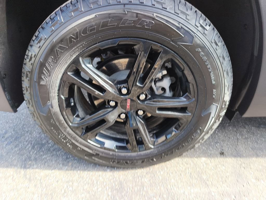 2024 GMC Terrain AT4