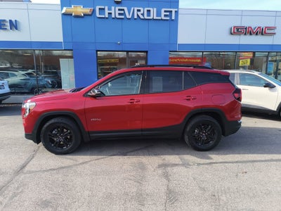 2024 GMC Terrain AT4