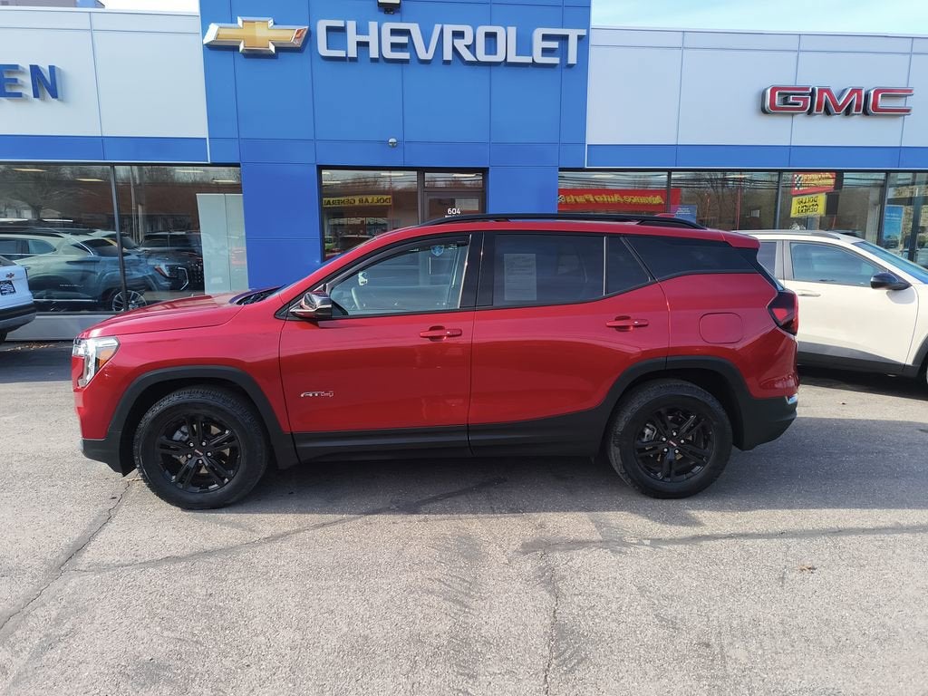 2024 GMC Terrain AT4