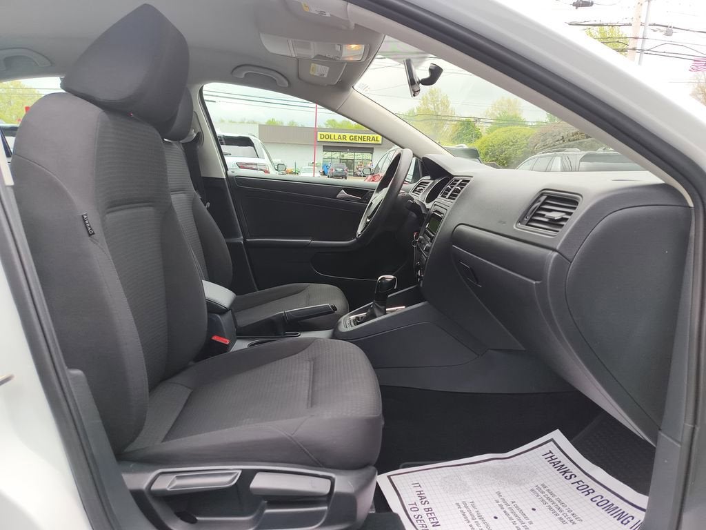 2015 Volkswagen Jetta 2.0L S