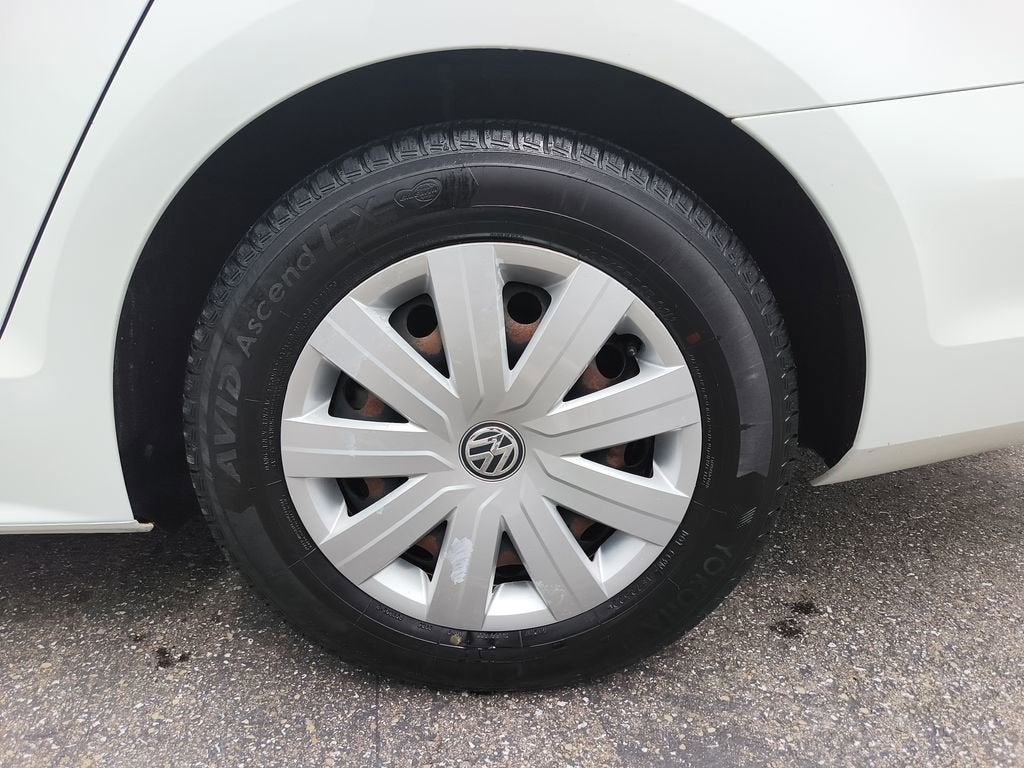 2015 Volkswagen Jetta 2.0L S