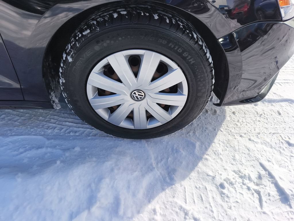 2015 Volkswagen Jetta 2.0L S