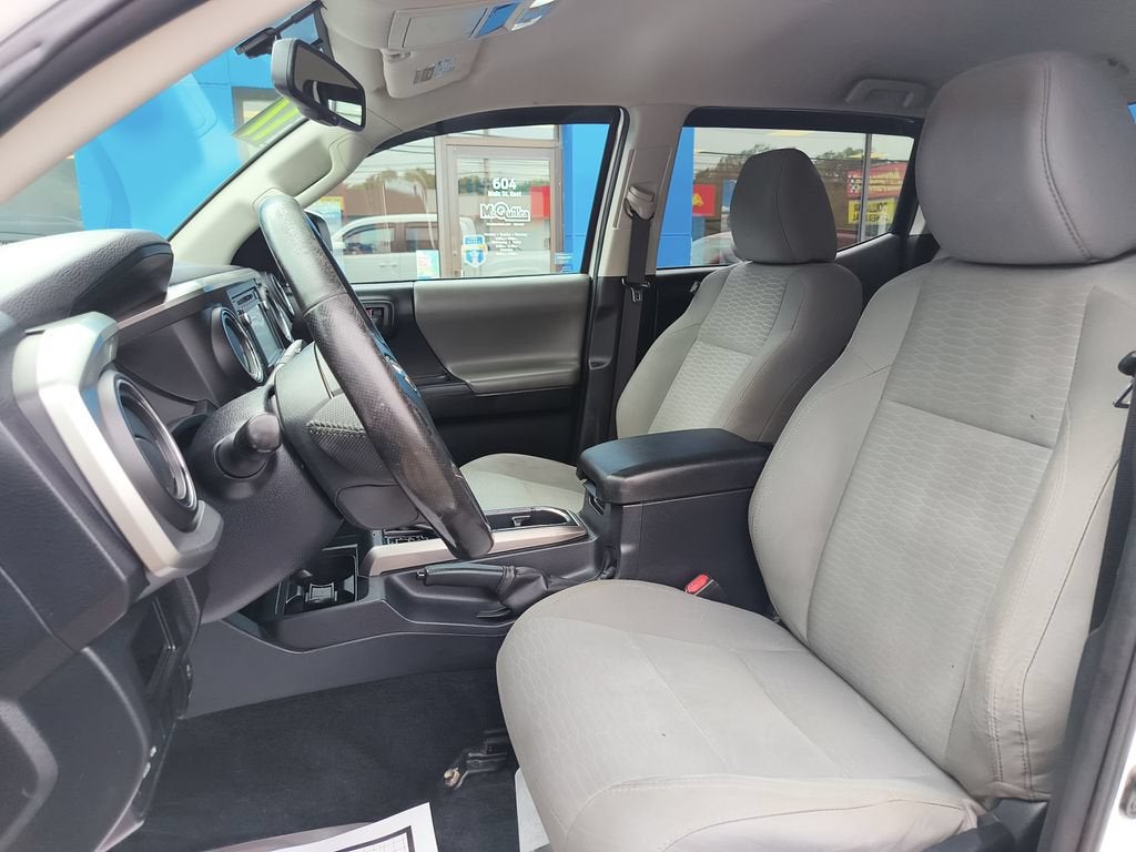 2017 Toyota Tacoma SR5 V6