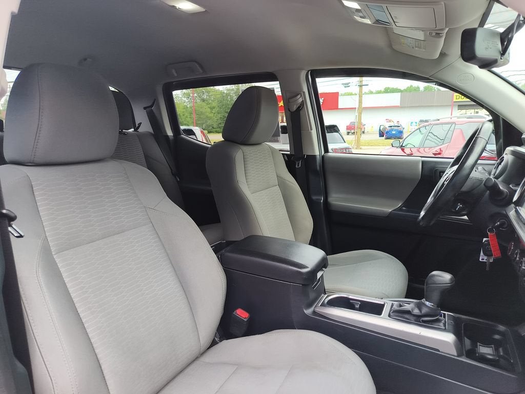 2017 Toyota Tacoma SR5 V6