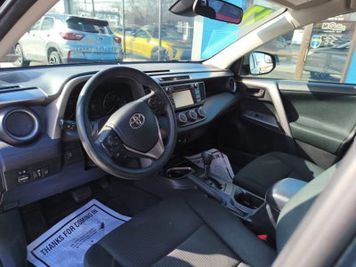 2017 Toyota RAV4 LE